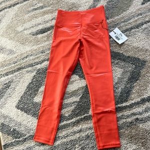 NWT Zyia tangerine metallic light n tight high rise workout leggings